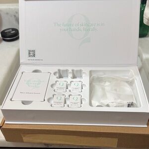 QURE Micro-Infusion System - White